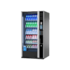 Extra informatie over de Vendo G Drink 6 Touch DT6 De Vendo G Drink 6 Touch DT6 is ontwikkeld om drankverkoop slimmer en effectiever te maken. Dankzij de combinatie van een modern touchscreen en betrouwbare techniek wordt deze automaat een actief verkoopkanaal op jouw locatie. Het geïntegreerde touchscreen zorgt voor een snelle en intuïtieve gebruikerservaring. Klanten kunnen eenvoudig hun producten selecteren en meerdere aankopen combineren, wat direct zorgt voor een hogere besteding per transactie. Daarnaast biedt het scherm uitgebreide mogelijkheden om jouw assortiment beter te presenteren. Denk aan het tonen van merken, promoties of voedingsinformatie. Hierdoor kun je gericht sturen op verkoop en extra aandacht geven aan bepaalde producten. De automaat is uitgerust met een verticaal liftsysteem, wat zorgt voor een gecontroleerde en veilige uitgifte van producten. Dit maakt de automaat ook geschikt voor glazen flessen, zonder risico op schade. Met een capaciteit tot 336 blikjes of 240 flessen is deze automaat geschikt voor uiteenlopende locaties zoals kantoren, sportclubs en wachtruimtes waar een constante vraag is naar gekoelde dranken. De geavanceerde koeltechniek zorgt ervoor dat dranken altijd op de juiste temperatuur blijven, wat essentieel is voor kwaliteit en klanttevredenheid. De DT6 is daarmee een slimme en toekomstbestendige keuze voor wie vending wil combineren met technologie en maximale verkoopkansen.