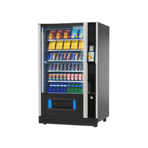 Extra informatie over de Vendo G Snack 10 Touch STX De Vendo G Snack 10 Touch STX is ontworpen voor locaties die nét dat beetje extra willen. Denk aan kantoren, hotels, sportlocaties of semi onbemande winkels waar gebruiksgemak en uitstraling belangrijk zijn. Wat deze automaat direct onderscheidt, is het geïntegreerde touchscreen. Dit zorgt niet alleen voor een moderne look, maar maakt het aankoopproces ook sneller en intuïtiever. Klanten kunnen eenvoudig meerdere producten tegelijk selecteren, wat zorgt voor een hogere besteding per aankoop. Met ruimte voor maximaal 70 selecties en de mogelijkheid om zowel snacks, gekoelde dranken als non-food producten aan te bieden, is deze automaat extreem veelzijdig. Hierdoor kun je jouw assortiment volledig afstemmen op de locatie en doelgroep. Van standaard vending tot een uitgebreid foodconcept. Daarnaast zorgt de betrouwbare koeltechniek van Vendo ervoor dat producten altijd op de juiste temperatuur blijven, ook bij intensief gebruik. Dankzij het brede temperatuurbereik is deze automaat ook geschikt voor verse producten zoals salades, maaltijden of broodjes. Door zijn formaat en uitstraling wordt de G Snack 10 Touch vaak ingezet als echte eyecatcher binnen een ruimte. Ideaal als je vending wilt inzetten als volwaardig verkoopkanaal, in plaats van alleen een extra service.