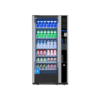 Extra informatie over de Vendo G Drink 6 Design DC6 De Vendo G Drink 6 Design DC6 is de compacte variant binnen de Design dranklijn en daarmee perfect voor locaties waar ruimte beperkter is, maar uitstraling nog steeds belangrijk blijft. Deze automaat combineert een strak en tijdloos design met betrouwbare technologie. Dankzij de glazen voorzijde en moderne afwerking past deze automaat perfect in professionele omgevingen zoals kantoren, hotels en wachtruimtes. De automaat draagt niet alleen bij aan de verkoop, maar ook aan de uitstraling van de ruimte. Het verlichte toetsenbord maakt het selecteren van producten eenvoudig, ongeacht de lichtomstandigheden. Dit zorgt voor een prettige gebruikerservaring en stimuleert aankopen gedurende de hele dag. Met een capaciteit tot 336 blikjes of 240 flessen biedt deze automaat voldoende ruimte voor een breed assortiment gekoelde dranken. Het verticale liftsysteem zorgt ervoor dat producten gecontroleerd en veilig worden uitgegeven, wat ook geschikt is voor glazen flessen zoals bier of sap. De betrouwbare koeltechniek zorgt ervoor dat dranken altijd op de juiste temperatuur blijven, wat essentieel is voor kwaliteit en klanttevredenheid. De DC6 is daarmee de ideale oplossing voor wie een compacte, stijlvolle en betrouwbare drankautomaat zoekt die perfect aansluit bij moderne en professionele omgevingen.