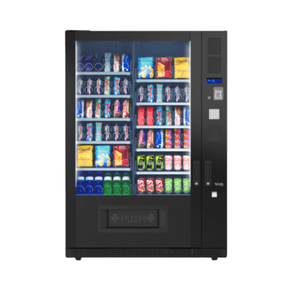 Extra informatie over de Vendo G Snack 12 Standard S2L De Vendo G Snack 12 Standard S2L is ontwikkeld voor locaties waar capaciteit en veelzijdigheid centraal staan. Dit model is de grootste binnen de Standard serie en biedt daardoor ongekend veel mogelijkheden in assortiment en indeling. Met ruimte voor maximaal 84 selecties kun je een zeer uitgebreid aanbod creëren. Ideaal voor drukke locaties zoals grote kantoren, productielocaties, ziekenhuizen of andere plekken waar veel gebruikers gebruik maken van de automaat. Dankzij het flexibele trayconfiguratiesysteem kun je eenvoudig variëren in productformaten en indelingen. Hierdoor is de automaat geschikt voor een breed scala aan producten, van snacks en dranken tot grotere of afwijkende items. De Standard serie maakt gebruik van dezelfde betrouwbare technologie en software als de Design lijn, maar dan in een meer toegankelijke uitvoering. Dit betekent dat je profiteert van sterke prestaties en moderne functionaliteiten tegen een scherpe prijs. Ook op het gebied van koeling zit je goed. De geavanceerde koeltechniek zorgt ervoor dat producten altijd op de juiste temperatuur blijven, wat essentieel is voor kwaliteit en verkoop. De S2L is daarmee dé oplossing voor locaties die maximale capaciteit willen combineren met betrouwbaarheid en flexibiliteit, zonder onnodig te investeren in extra designfeatures
