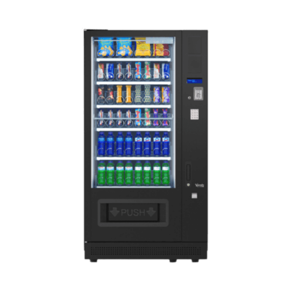 Extra informatie over de Vendo G Snack 8 Standard SM8 De Vendo G Snack 8 Standard SM8 is een veelgekozen model binnen de Standard serie en biedt een perfecte balans tussen capaciteit en formaat. Hierdoor is deze automaat geschikt voor een breed scala aan locaties. Met maximaal 56 selecties heb je voldoende ruimte om een gevarieerd assortiment samen te stellen. Van snacks en gekoelde dranken tot andere producten, je kunt de automaat volledig afstemmen op jouw doelgroep en locatie. Dankzij het flexibele trayconfiguratiesysteem kun je eenvoudig variëren in productindeling en formaten. Dit maakt het mogelijk om snel in te spelen op veranderingen in vraag en assortiment. De Standard serie maakt gebruik van bewezen technologie en betrouwbare koeltechniek, wat zorgt voor stabiele prestaties en een lange levensduur. Hierdoor is deze automaat een veilige en efficiënte investering. De geavanceerde koeling zorgt ervoor dat producten altijd op de juiste temperatuur blijven, wat essentieel is voor kwaliteit en verkoop. Door het iets compactere formaat is de SM8 makkelijker te plaatsen dan grotere modellen, terwijl je nog steeds profiteert van een ruime capaciteit en flexibiliteit. De SM8 is daarmee de ideale middenweg: betrouwbaar, flexibel en geschikt voor vrijwel iedere locatie.