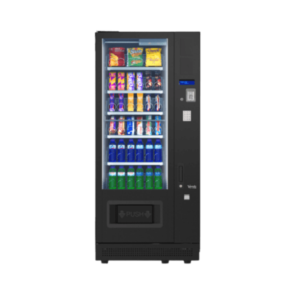 Extra informatie over de Vendo G Snack 6 Standard SM6 De Vendo G Snack 6 Standard SM6 is de meest compacte variant binnen de Standard snacklijn en daarmee perfect voor locaties waar ruimte beperkt is, maar waar je toch een volwaardige vendingoplossing wilt plaatsen. Ondanks het compacte formaat biedt deze automaat volop mogelijkheden. Met maximaal 42 selecties kun je een efficiënt en goed afgestemd assortiment samenstellen, passend bij jouw doelgroep en locatie. Dankzij het flexibele trayconfiguratiesysteem kun je eenvoudig variëren in productindeling en formaten. Hierdoor speel je snel in op veranderingen in vraag en optimaliseer je jouw aanbod. De Standard serie maakt gebruik van bewezen technologie en betrouwbare koeltechniek, vergelijkbaar met de duurdere modellen. Hierdoor profiteer je van stabiele prestaties en een lange levensduur, zonder extra kosten voor designfeatures. De geavanceerde koeltechniek zorgt ervoor dat producten altijd op de juiste temperatuur blijven, wat essentieel is voor kwaliteit en verkoop. Door het compacte formaat is de SM6 eenvoudig te plaatsen op uiteenlopende locaties zoals kantoren, sportclubs, wachtruimtes en kleinere bedrijfsruimtes. De SM6 is daarmee de ideale instap voor wie een betrouwbare, efficiënte en betaalbare vendingmachine zoekt.