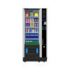 Extra informatie over de Vendo G Snack 6 Design SC6 De Vendo G Snack 6 Design SC6 is de meest compacte uitvoering binnen de Design serie en daarmee ideaal voor locaties waar ruimte een belangrijke rol speelt. Denk aan kantoren, wachtruimtes of andere professionele omgevingen waar je een nette en moderne uitstraling wilt behouden. Ondanks het compacte formaat biedt deze automaat volop mogelijkheden. Met maximaal 42 selecties kun je een gericht en efficiënt assortiment samenstellen dat perfect aansluit op jouw doelgroep. De Design serie staat bekend om zijn elegante uitstraling en hoogwaardige afwerking. Hierdoor wordt de automaat niet alleen een verkooppunt, maar ook een onderdeel van de totale beleving binnen de ruimte. Daarnaast is deze automaat voorzien van een splitfunctie, waardoor hij eenvoudiger te plaatsen is op locaties met smalle doorgangen. Dit maakt hem extra praktisch bij installatie. De flexibele indeling maakt het mogelijk om verschillende productformaten te plaatsen, van snacks en dranken tot andere producten. Hierdoor kun je eenvoudig inspelen op de wensen van jouw klanten. De betrouwbare koeltechniek zorgt ervoor dat producten altijd op de juiste temperatuur blijven, wat essentieel is voor kwaliteit en verkoop. De SC6 is daarmee de ideale keuze voor wie een compacte, stijlvolle en betrouwbare vendingmachine zoekt met voldoende flexibiliteit voor dagelijks gebruik.