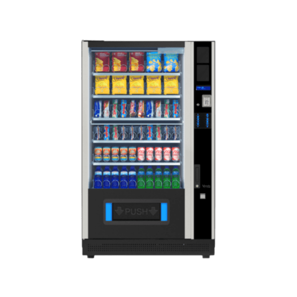 Extra informatie over de Vendo G Snack 10 Design SDX De Vendo G Snack 10 Design SDX is ontwikkeld voor locaties waar uitstraling en beleving net zo belangrijk zijn als functionaliteit. Denk aan kantoren, hotels of andere professionele omgevingen waar een standaard vendingmachine simpelweg niet volstaat. Wat deze automaat onderscheidt, is het strakke en moderne design. Hierdoor past hij moeiteloos in hoogwaardige interieurs en wordt hij eerder gezien als onderdeel van de ruimte dan als losse automaat. Ideaal als je vending wilt inzetten als volwaardig verkoop- of servicepunt. Met ruimte voor maximaal 70 selecties biedt deze automaat enorm veel flexibiliteit. Je kunt een breed assortiment samenstellen van snacks, gekoelde dranken en verse producten, maar ook non food items zoals accessoires of verzorgingsproducten behoren tot de mogelijkheden. De G Snack Design serie staat daarnaast bekend om zijn veelzijdigheid in productformaten. Hierdoor kun je eenvoudig inspelen op verschillende doelgroepen en concepten, van standaard vending tot een uitgebreid retailaanbod. Net als bij de andere Vendo modellen ben je verzekerd van betrouwbare koeltechniek en stabiele prestaties. Producten blijven altijd op de juiste temperatuur, wat essentieel is voor kwaliteit en verkoop. De SDX is daarmee de perfecte combinatie van capaciteit, uitstraling en flexibiliteit. Een echte eyecatcher die tegelijkertijd zorgt voor maximale omzetmogelijkheden.