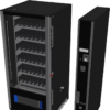 Extra informatie over de Vendo G Snack 8 Design SC8 De Vendo G Snack 8 Design SC8 is ontwikkeld voor locaties waar uitstraling en functionaliteit hand in hand gaan. Deze automaat biedt een moderne en elegante look, waardoor hij perfect past in omgevingen zoals kantoren, hotels en andere professionele ruimtes. Wat deze automaat uniek maakt, is de combinatie van design en flexibiliteit. Dankzij de slimme indeling kun je een breed assortiment aanbieden, van snacks en gekoelde dranken tot andere producten in verschillende vormen en maten. De SC8 is daarnaast ontworpen met een splitfunctie, waardoor de automaat eenvoudiger te plaatsen is op locaties met smalle doorgangen. Dit maakt hem extra praktisch bij installatie zonder in te leveren op capaciteit. Met maximaal 56 selecties heb je voldoende ruimte om jouw aanbod volledig af te stemmen op de locatie en doelgroep. Hierdoor kun je eenvoudig inspelen op verschillende behoeften en verkoopkansen. De betrouwbare koeltechniek zorgt ervoor dat producten altijd op de juiste temperatuur blijven, wat essentieel is voor kwaliteit en verkoop. De G Snack Design serie staat bekend om zijn hoogwaardige afwerking en sterke prestaties. De SC8 is daarin de perfecte middenweg: stijlvol, flexibel en geschikt voor vrijwel iedere professionele omgeving.