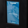 De Vendo G-Snack Touch 10 Outdoor STX OD is een snackautomaat met touchscreen voor buitenlocaties, geschikt voor snacks en non food producten. Dankzij de robuuste uitvoering en moderne interface ideaal voor intensief gebruik buiten.
