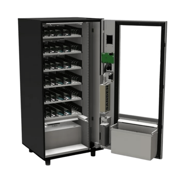 Extra informatie over de Vendo G Snack Budget BS8 De Vendo G Snack Budget BS8 is ontwikkeld met één duidelijk doel: een betrouwbare en compacte vendingmachine bieden tegen een zo scherp mogelijke prijs. Ideaal voor startende vendingondernemers of locaties waar ruimte beperkt is en een efficiënte en betaalbare oplossing gewenst is. Deze automaat bewijst dat budget en kwaliteit prima samen kunnen gaan. Dankzij de solide bouw en bewezen koeltechniek van Vendo ben je verzekerd van stabiele prestaties en een lange levensduur. Met maximaal 56 selecties biedt de BS8 voldoende ruimte voor een breed assortiment aan snacks en gekoelde dranken. Hierdoor kun je eenvoudig inspelen op de behoeften van jouw locatie, zonder direct te investeren in een duurder model. Een groot voordeel van deze automaat is de geïntegreerde voorkoelruimte. Hiermee kun je producten alvast op de juiste temperatuur brengen, zodat ze direct verkoopklaar zijn wanneer je ze in de automaat plaatst. Dit zorgt voor efficiënt bijvullen en een betere productkwaliteit. Daarnaast is de automaat uitgerust met een duidelijk LCD scherm en LED verlichting, wat zorgt voor een overzichtelijke en aantrekkelijke presentatie van je producten. Het energiezuinige systeem helpt bovendien om het verbruik laag te houden, wat deze automaat extra interessant maakt voor langdurig gebruik. De BS8 is daarmee de perfecte instap in de vendingwereld: betrouwbaar, praktisch en betaalbaar, zonder onnodige extra’s maar met alles wat je nodig hebt om succesvol te starten.
